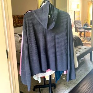 Lululemon Cropped Sweater M/L